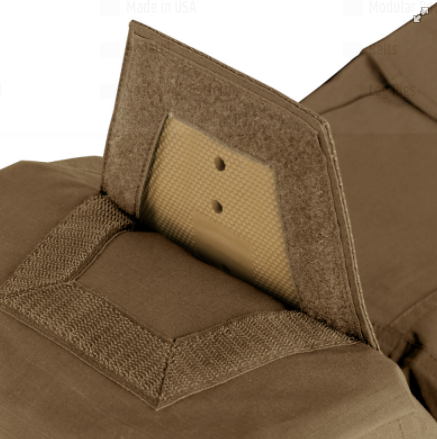 The Condor PALADIN Tactical Pants features a Poly/Cotton chassis, with strategically positioned 4-way stretch nylon panels to ensure freedom of movement. Vent pockets can be found throughout the pants providing optimal breathability and ventilation.